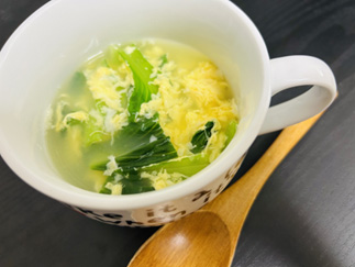 青梗菜の卵スープ